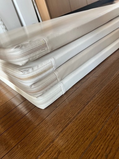 定価14800円 　厚手プレイマット 体操マット  防音  折りたたみ