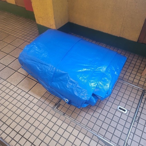 中古　ブルーシート　特大サイズ