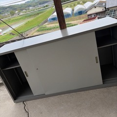 スチール棚の画像