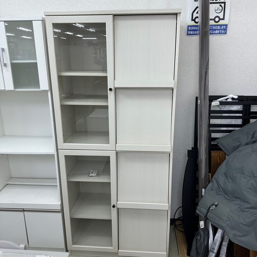 324 フラップ扉本棚