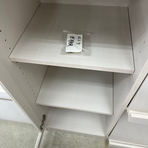 324 フラップ扉本棚