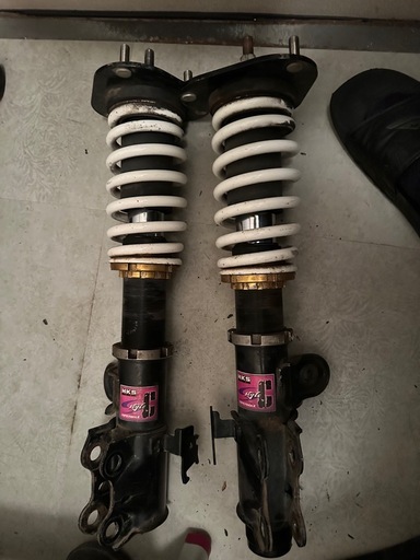 エスティマ hks 車高調