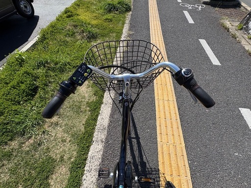 064中古ブリヂストン電動アシスト自転車　9.3Ah 大阪