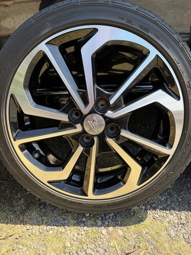 ダイハツ純正　LA400K より取り外し