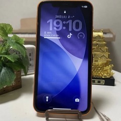 iPhone 11 カスタム品 iPhone17Pro風 かなりの美品です。の画像