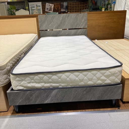 シングルベッド　大理石風