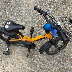 HUMMER  キッズ 4-6歳　自転車 使用感ありの画像