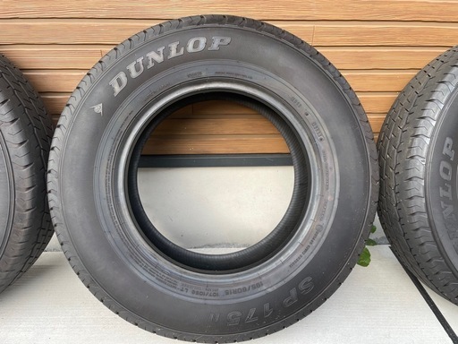 ハイエース新車外し純正タイヤ 195/80R15 103/101LT 4本 走行約1,000km 2024年製 美品