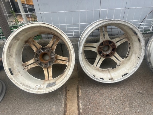 AVS 17インチ 4本セット