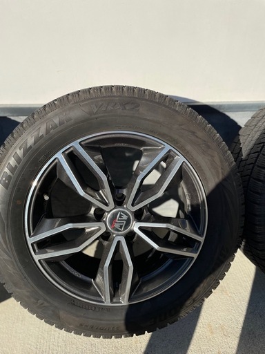 値引相談下さいOZRACING BLIZZAK VRX 17インチ　引取限定　VW Audi