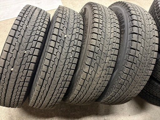 2021年製 ほぼ新品冬タイヤ YOKOHAMA 185/85R16LT 4本 ノーマルジムニーちょい上げジムニー