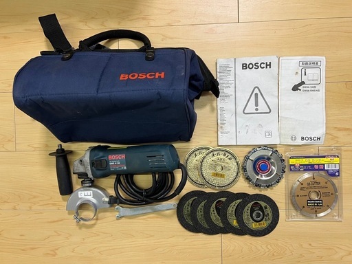 BOSCH 電動サンダー　オマケ付
