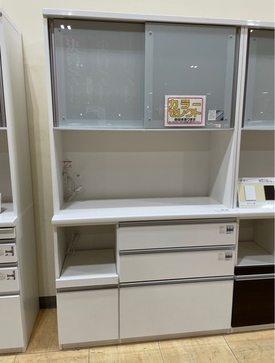 大塚家具にて購入　食器棚