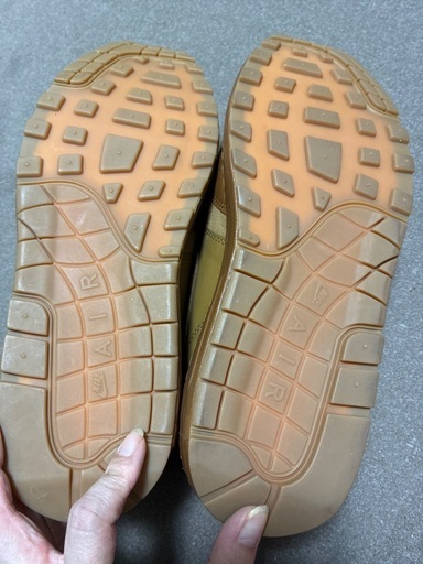 NIKE スニーカー　28センチ