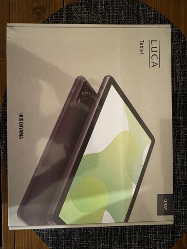 タブレット 10インチ