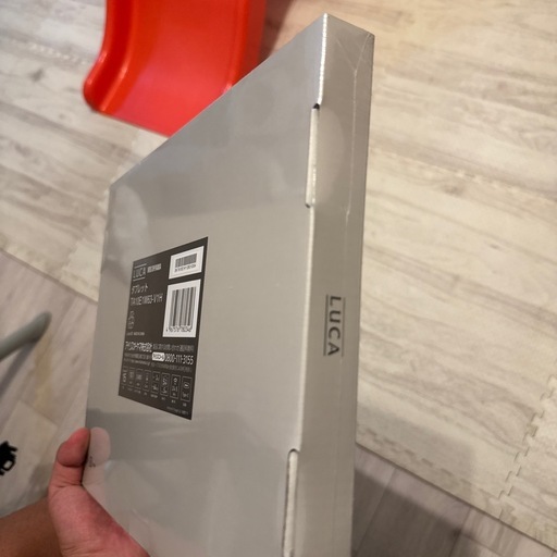タブレット 10インチ
