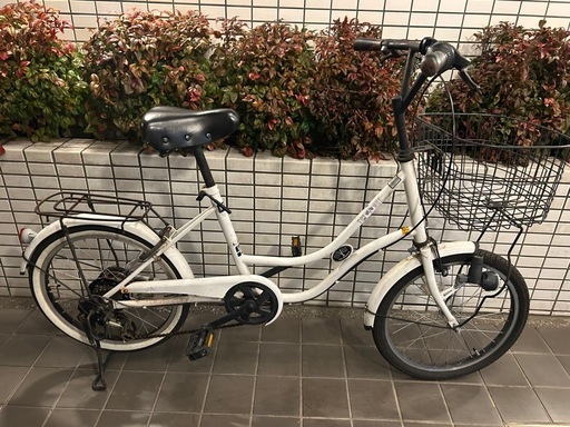 ミニベロ20インチ 6段ギア (ゆの) 東神奈川の自転車の中古あげます