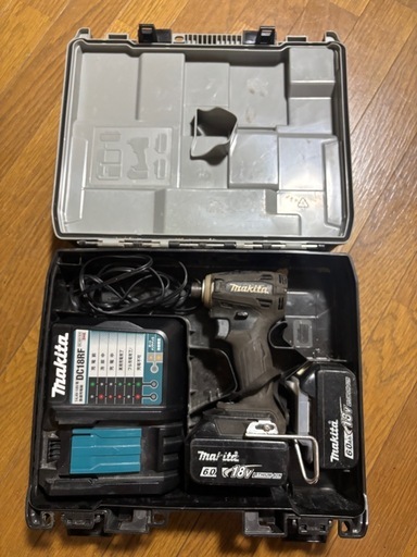 マキタ　インパクト 18V