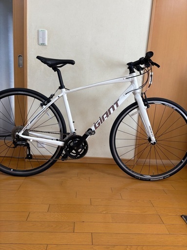 giant escape rx 2020です。ジャイアントエスケープRXです。