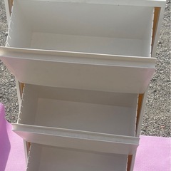 来週処分　キッチン　収納棚の画像