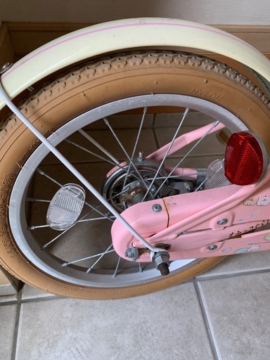 子供自転車　16インチすみっコぐらし　小学生低学年幼稚園