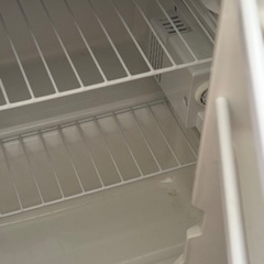 手渡し冷蔵庫の画像