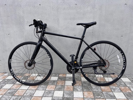 クロスバイク ルイガノ AVIATOR 9.0DISC自転車