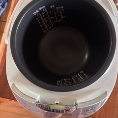 炊飯器の画像