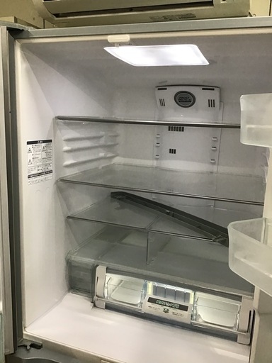 HITACHI   6ドア冷蔵庫　2014年製　517L     自動製氷有り　中古品