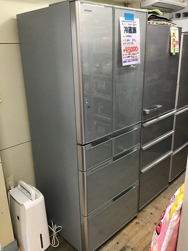 HITACHI   6ドア冷蔵庫　2014年製　517L     自動製氷有り　中古品