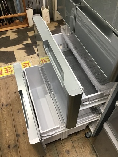 HITACHI   6ドア冷蔵庫　2014年製　517L     自動製氷有り　中古品