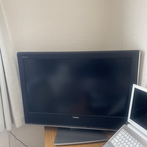 テレビ32インチ譲ります‼︎‼︎ (miku) 十条のテレビ《液晶テレビ》の 