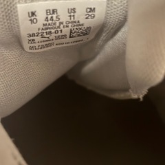 カッコいい　プーマ　スニーカー　シルバー色29センチの画像