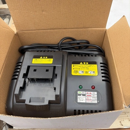 (株)高儀充電器