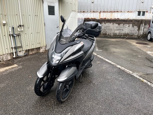 ヤマハ　トリシティ　125  三輪　バイク