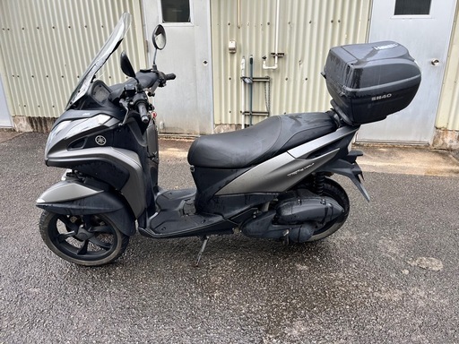 ヤマハ　トリシティ　125  三輪　バイク