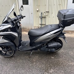 ヤマハ　トリシティ　125  三輪　バイクの画像