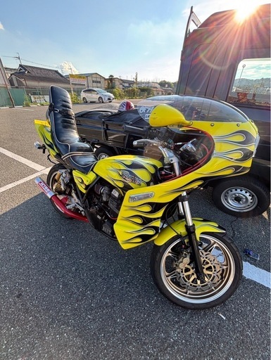 XJR400