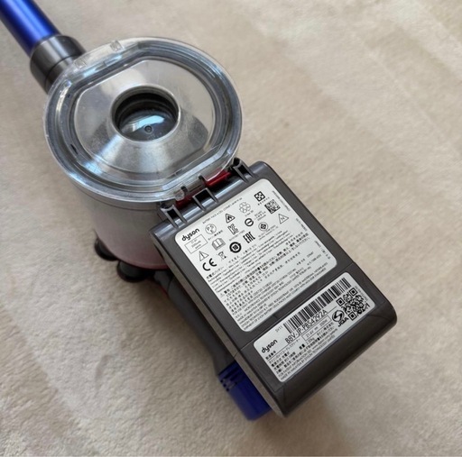 【動作正常・訳あり】Dyson V7 スティッククリーナー
