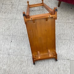 【ジモティー割引で最大15％OFF⭐️】　手すり付き 玄関台の画像