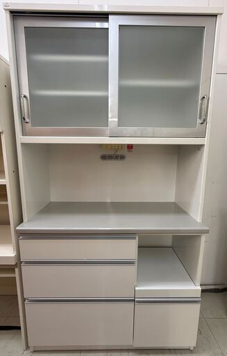 ✨️ジモティー割引✨️【ジャングルジャングル堺初芝店】　現状販売　システムキッチンボード　ホワイト　幅(W)1050mm × 奥行(D)450mm × 高さ(H)1959mm　堺市（東区　西区　北区　南区　堺区　美原区）高石市　泉大津市　忠岡町　和泉市　松原市　大阪狭山市