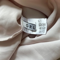 GRL　ブラウスの画像