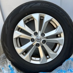 ホイール付きタイヤ2本の画像