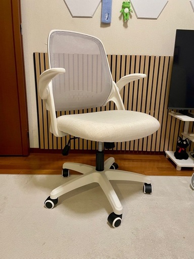ほぼ新品NEOCHAIR オフィスチェア メッシュ 跳ね上げ式