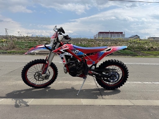 BETA クロストレイナー250  MY22