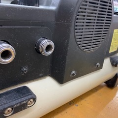 マキタ　AC2201 コンプレッサー　【11156624】の画像