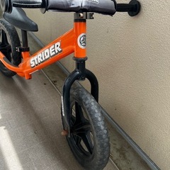 ストライダー　オレンジの画像
