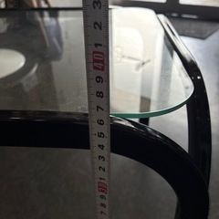 ガラステーブルの画像