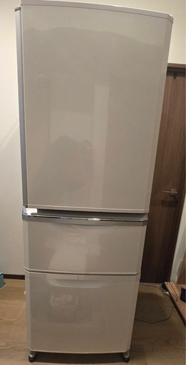 三菱冷蔵庫 335L (mi) 名古屋のキッチン家電《冷蔵庫》の中古あげます 