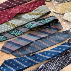 値下げ！中古だけど程度の良いネクタイ15本！の画像
